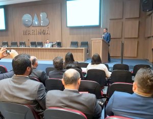 Presidente da Amapi palestra em evento jurídico no Paraná
