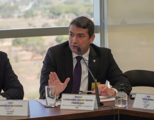 Juiz Leonardo Trigueiro participa de reunião no TSE sobre as eleições 2022